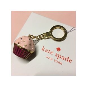 🆕 Kate Spade Cupcake Key Chain / Charm / Fob  🍒