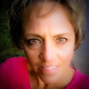 Meet your Posher, Janet