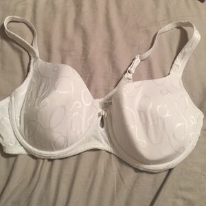 Liz Claiborne underwire bra