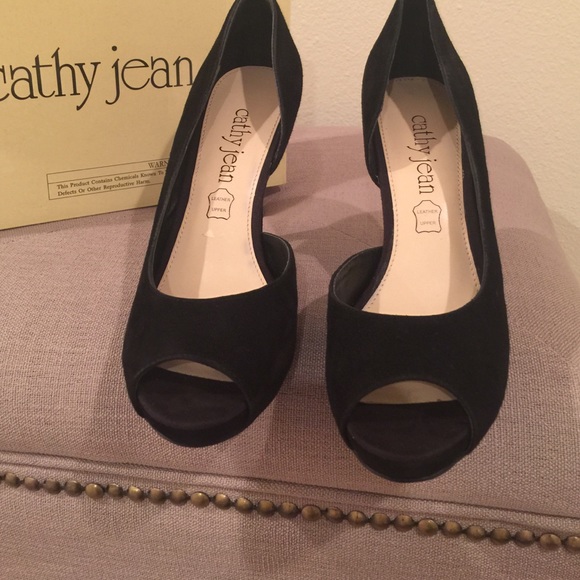 ‼️👠👠 Cathy Jean Heels - Picture 2 of 4
