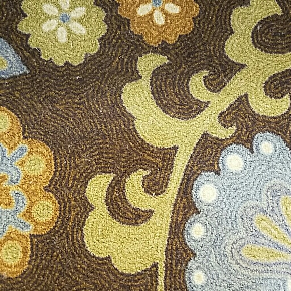 Meet your Posher, Kristine - Picture 2 of 2