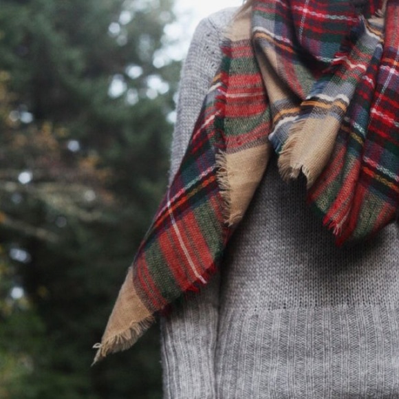 Tartan plaid blanket scarf 🍁🍂 brand new - Picture 3 of 4