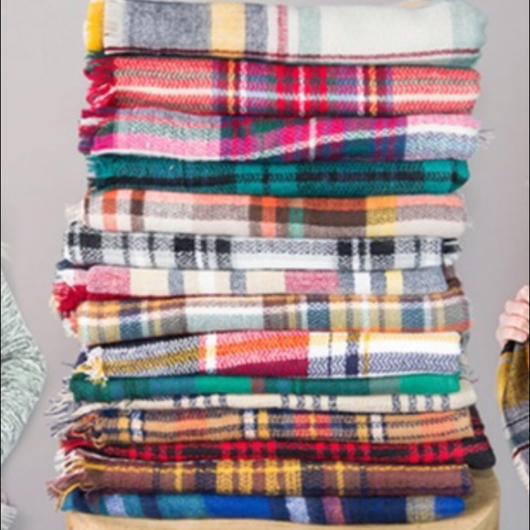 Tartan plaid blanket scarf 🍁🍂 brand new - Picture 4 of 4