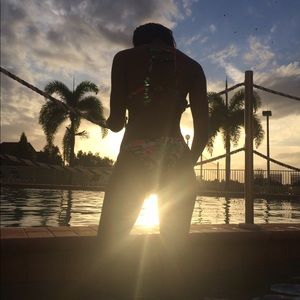 Meet your Posher, Deidre-ann