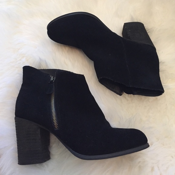 Urban Outfitters Shoes - Black Suede Booties