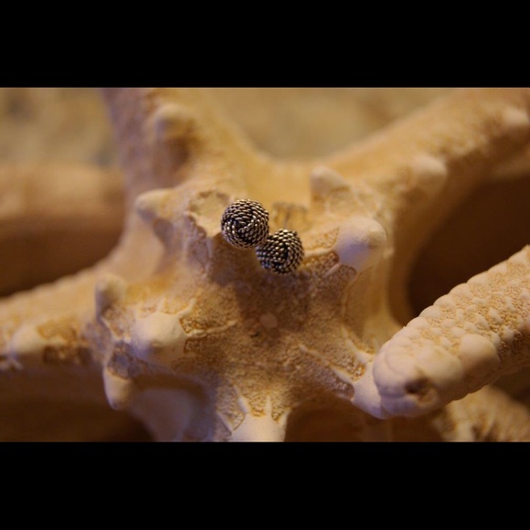 💥SALE💥set of 4 Sterling Silver earrings!!