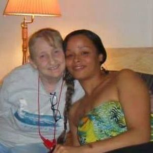 Meet your Posher, Debbie