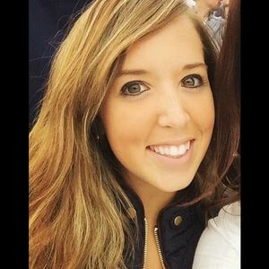 Meet your Posher, Jaclyn