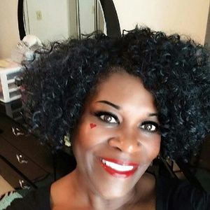 Meet your Posher, Rhonda