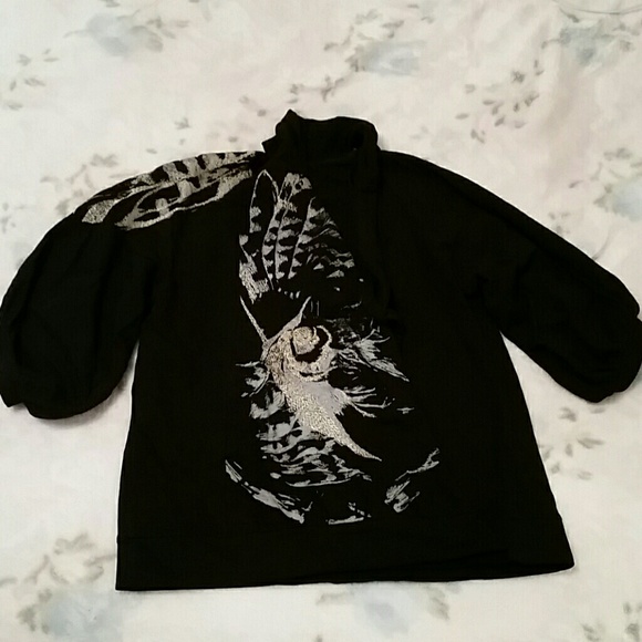 Tops - Black cotton top Canadian designer w/embroidery