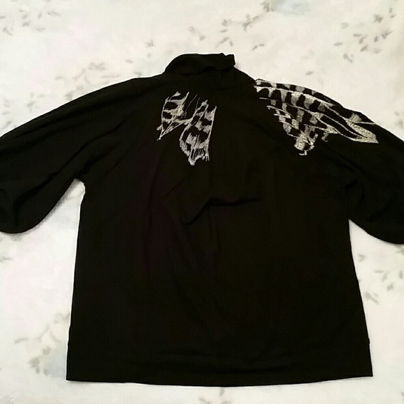 Black cotton top Canadian designer w/embroidery - Picture 4 of 4