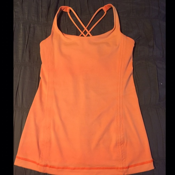 Lululemon Free To Be tank top!!😍