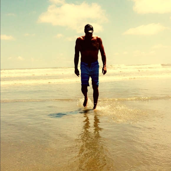 Meet your Posher, Russell - Picture 1 of 1