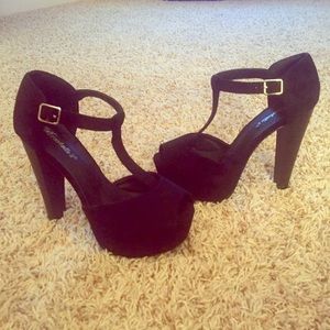 Charlotte Russe faux suede pump high heels