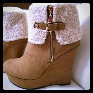 New G by Guess Paso Wedge Ankle Booties Women