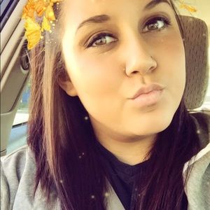 Meet your Posher, Amber