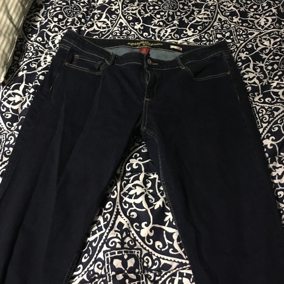 Juniors jeans