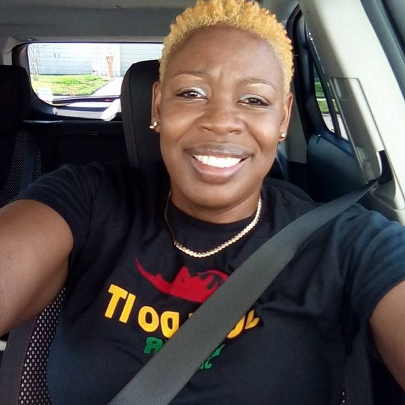 Meet your Posher, Tracey-ann