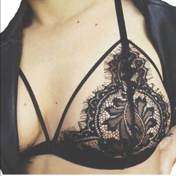 🔥Sexy Lace Bralette / bra 🔥L - Picture 3 of 4