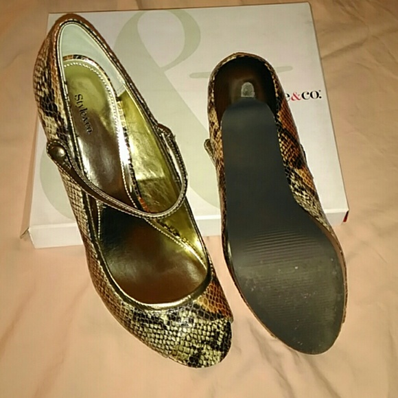 Platform shoes