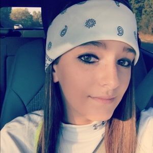 Meet your Posher, Annelise