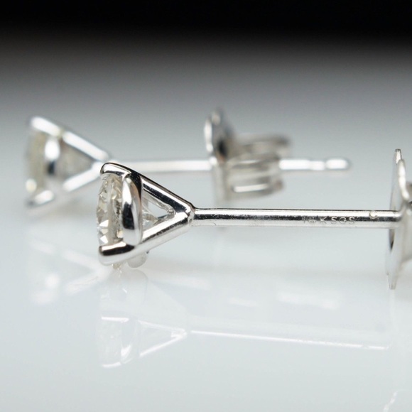 🎉💎 2.0Ct Simulated Diamond 14K Martini Studs - Picture 5 of 6