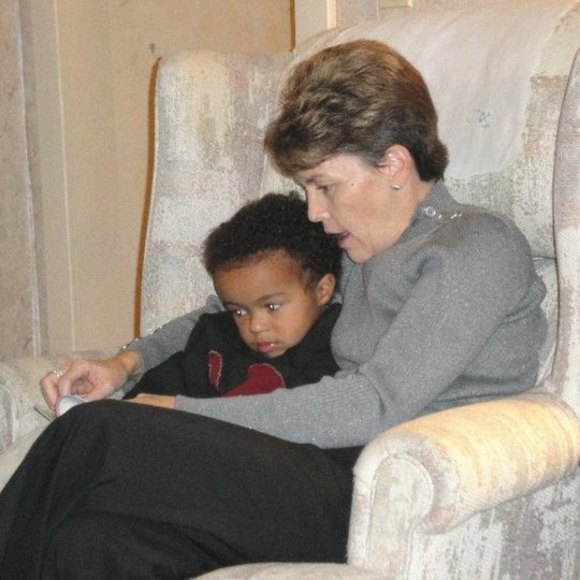 Meet your Posher, Rae