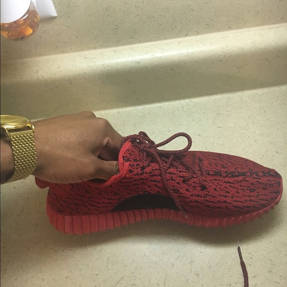 Customized yeezy V1