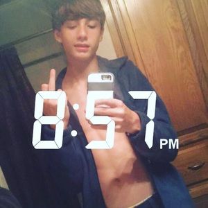 Meet your Posher, Joshua