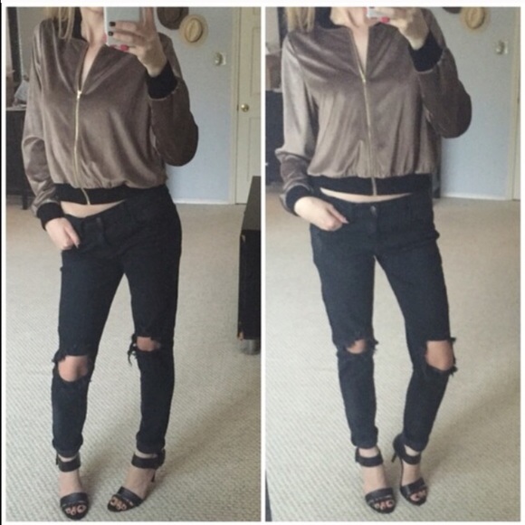 ⭐️LAST DAY ON POSH! Black Boyfriend Denim - Picture 4 of 4