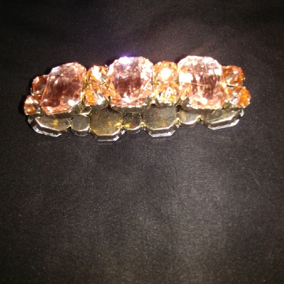 Dusty Pink Rhinestone Bracelet - Picture 3 of 4