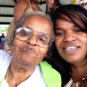 Meet your Posher, Sheila