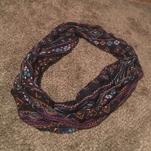 Multi-Color Infinity Scarf - Picture 3 of 3