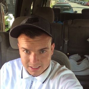 Meet your Posher, Edgar