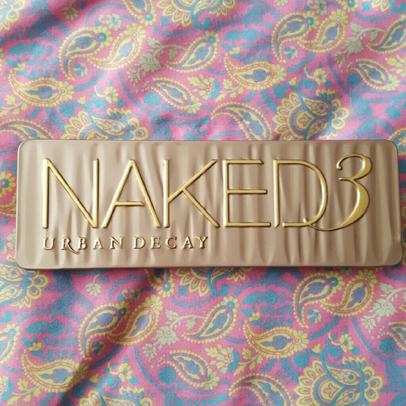 *Black Friday Sale* Urban Decay Naked 3 Palette