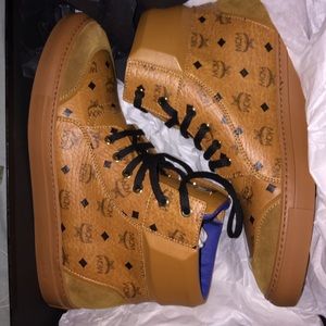 Mcm sneakers sz 43