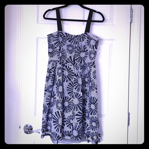 Vera Wang Lavender Label Blue & White Dress