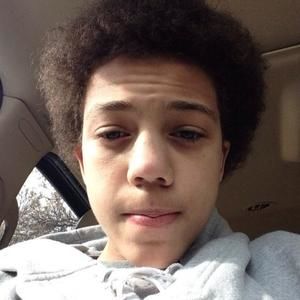 Meet your Posher, Jamal