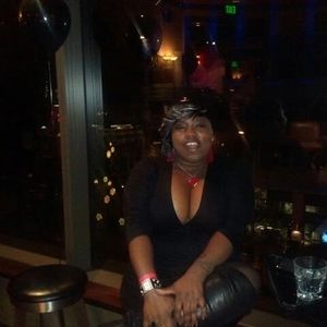 Meet your Posher, Lashaunda