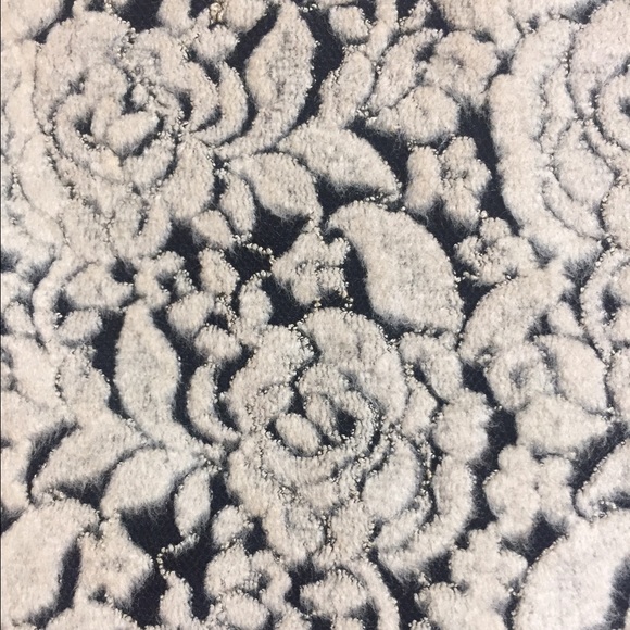 Skirt - Picture 3 of 4