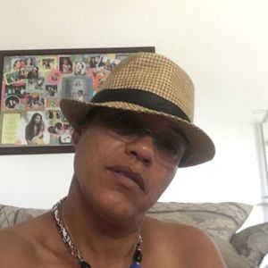 Meet your Posher, Mayra