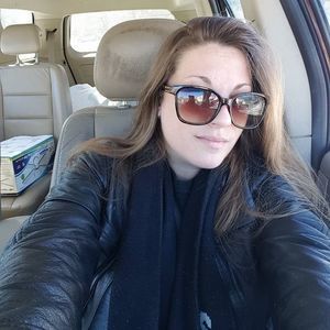 Meet your Posher, Faye