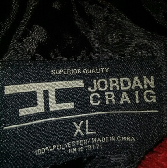 Jordan Craig No Sleeve Puffer Jacket - Picture 2 of 3