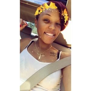 Meet your Posher, Kiara