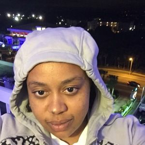 Meet your Posher, Shanika