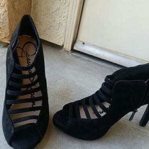 Size 10 - 11 Jessica Simpson Black Suede