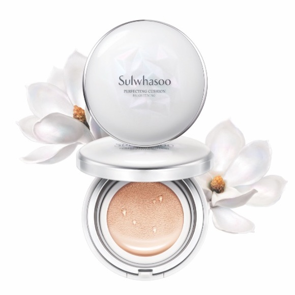 SULWHOSOO Perfecting Cushion Brightening No. 11