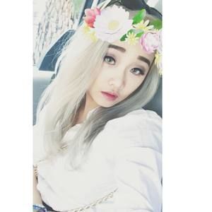 Meet your Posher, Ngoc