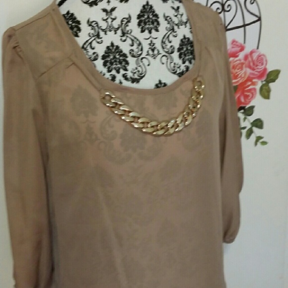 🔴Last one🔴Plus Size Solid Quarter Sleeves Top - Picture 4 of 4