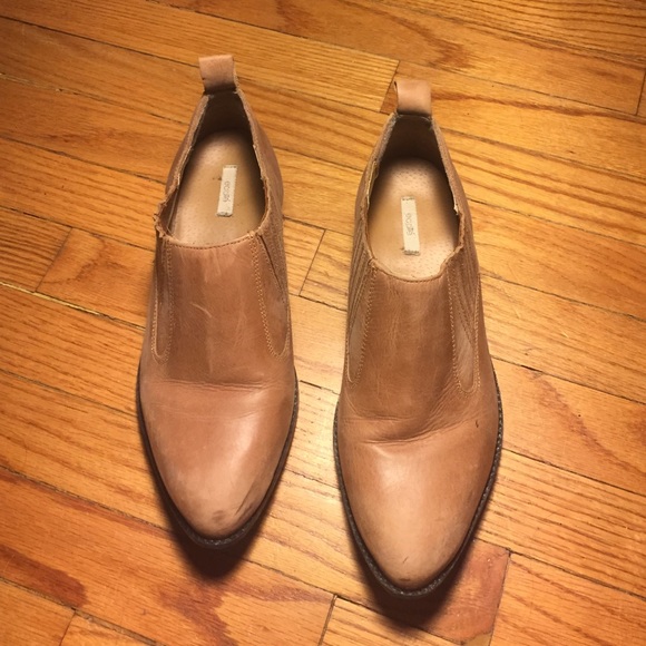 Urban Outfitters Ecote Western Style Booties